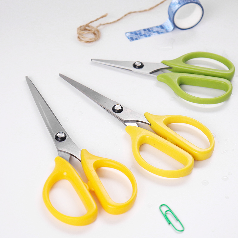 kitchen knives